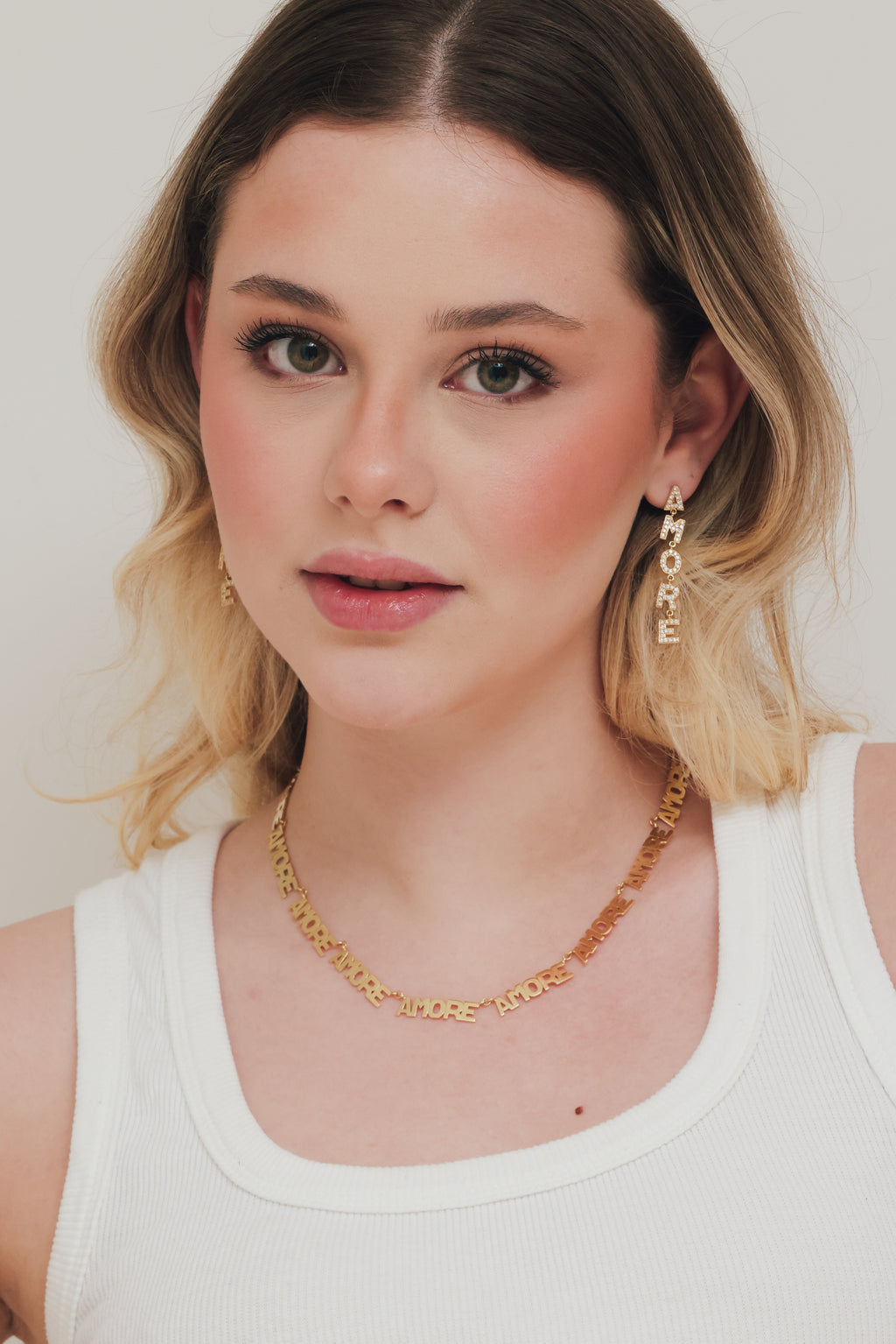 amore diamonds earrings