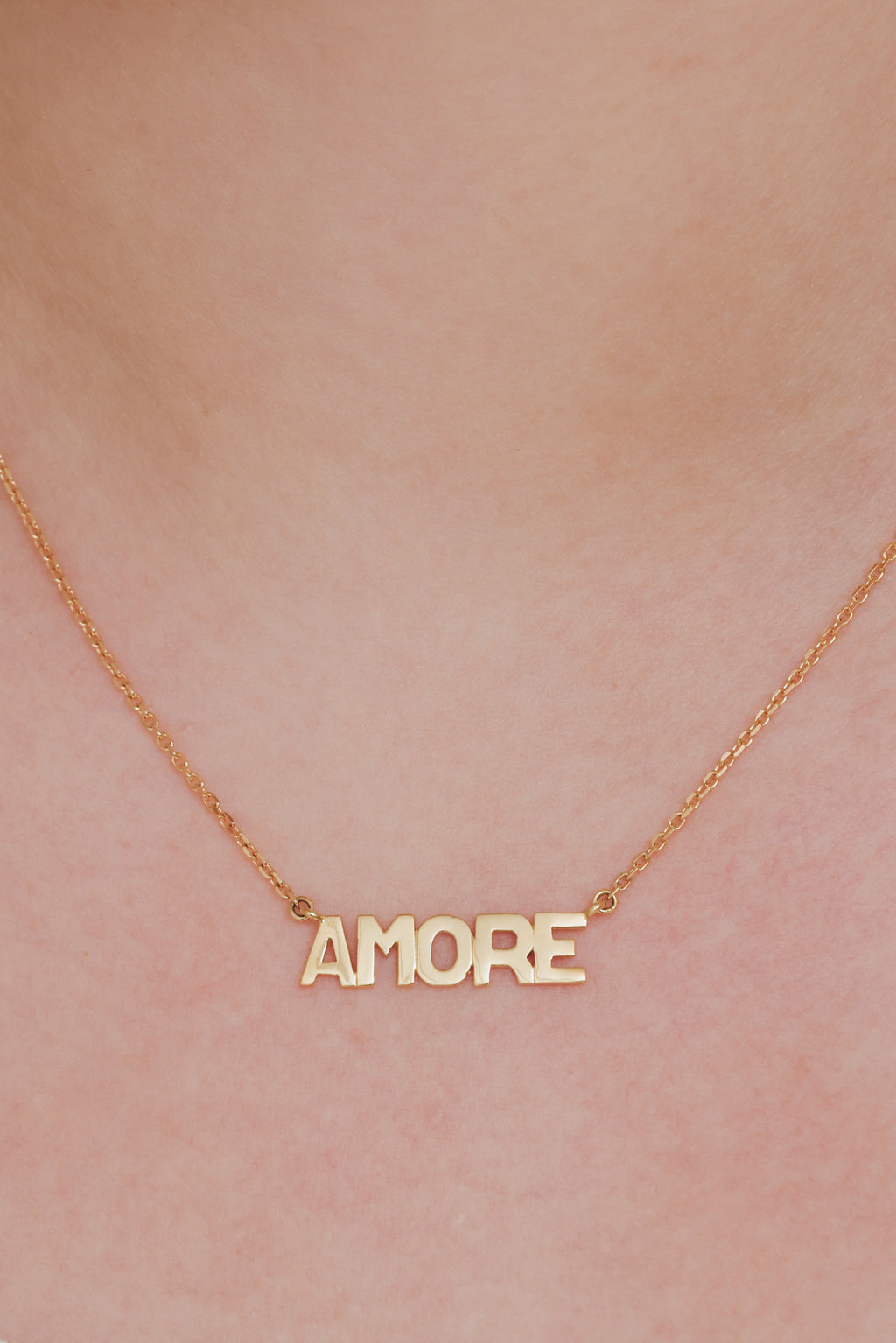 amore necklace